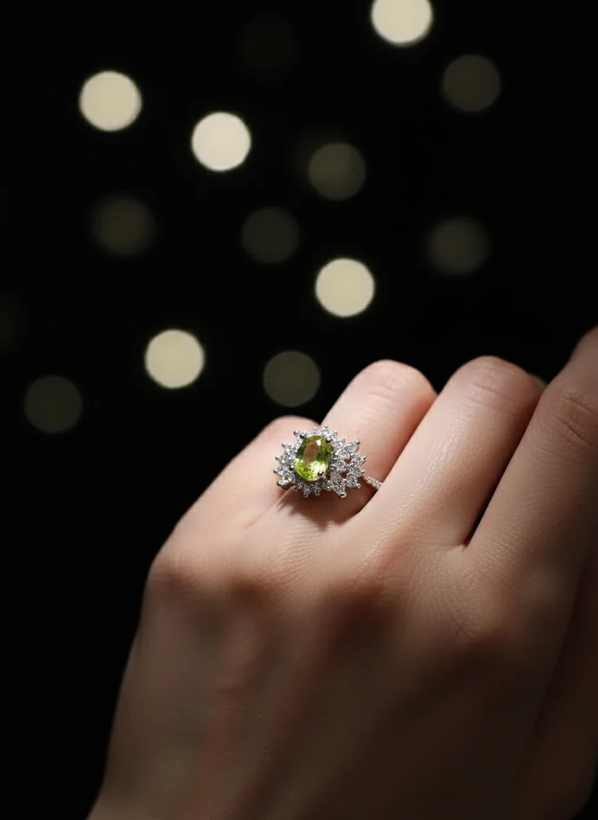 انگشتر نقره زنانه عیار ۹۲۵ آبکاری رادیوم