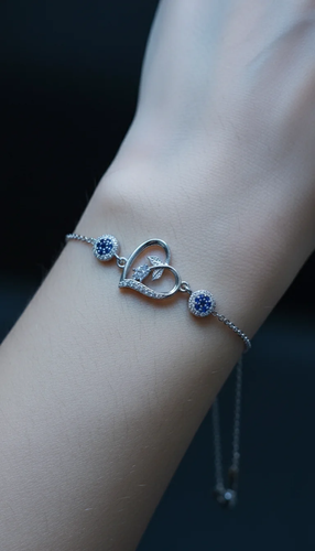 دستبند نقره زنانه طرح قلب و گل