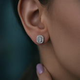 گوشواره نقره میخی طرح مربع