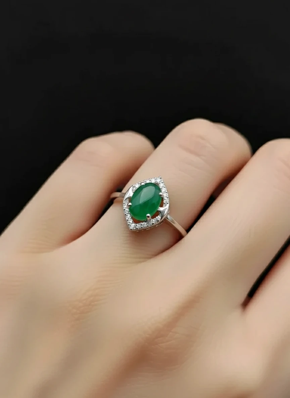 انگشتر نقره زنانه عقیق سبز