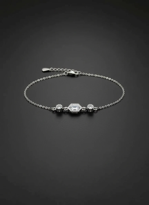 خرید دستبند نقره طرح مستطیل نگیندار