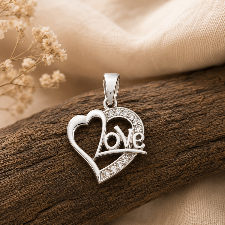 گردنبند نقره ۹۲۵ قلب Love نگیندار ✨❤️